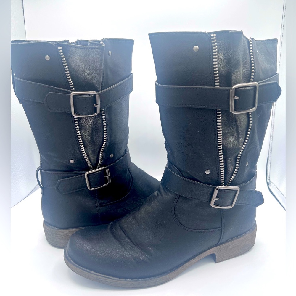 Leather moto boots